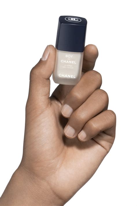 chanel le vernis nail colour 543|Chanel nail polish 402.